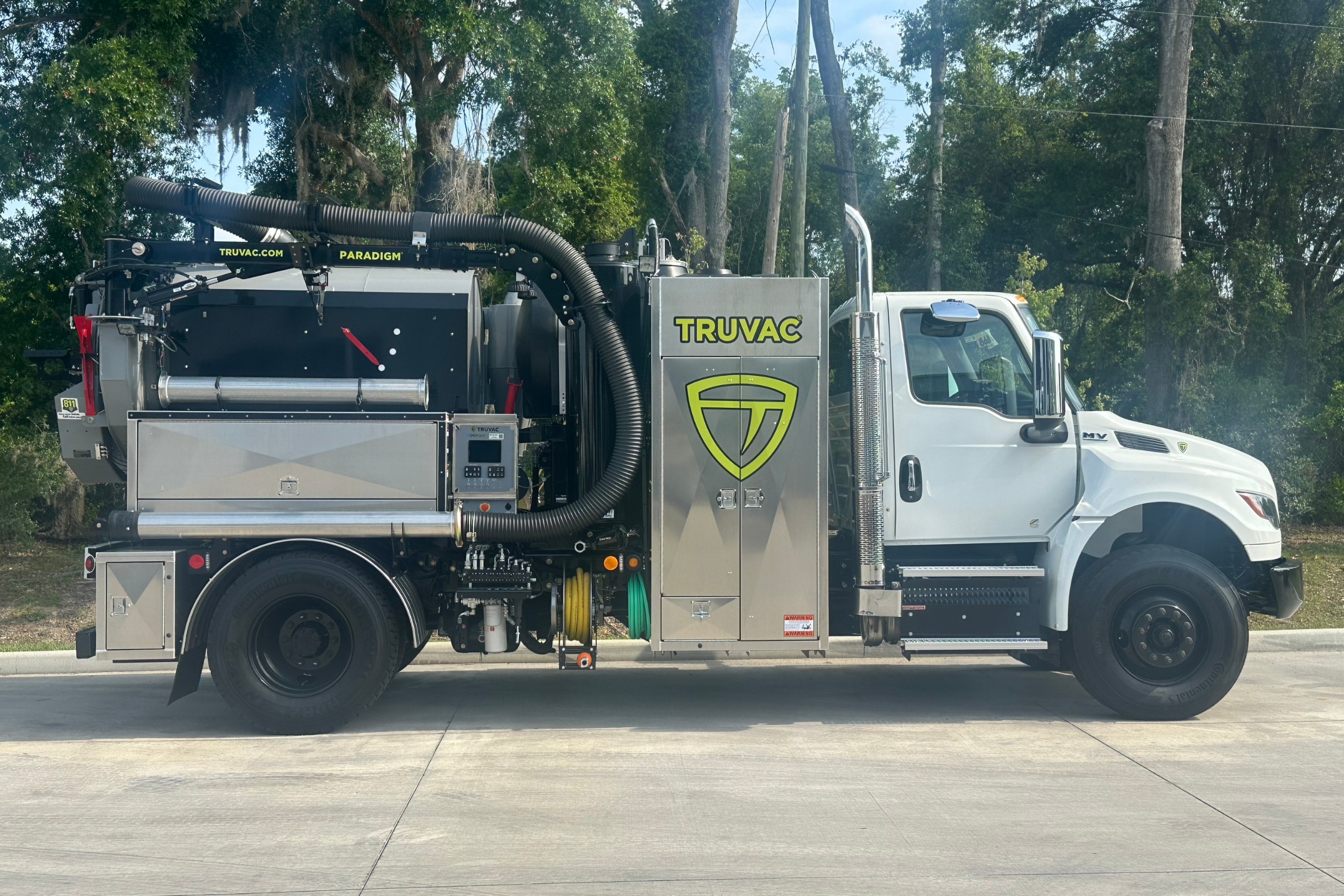 Truvac Paradigm vacuum excavation truck
